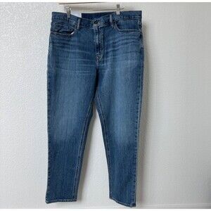 Banana Republic Men's Athletic Tapered Fit Jeans, light wash, size 36